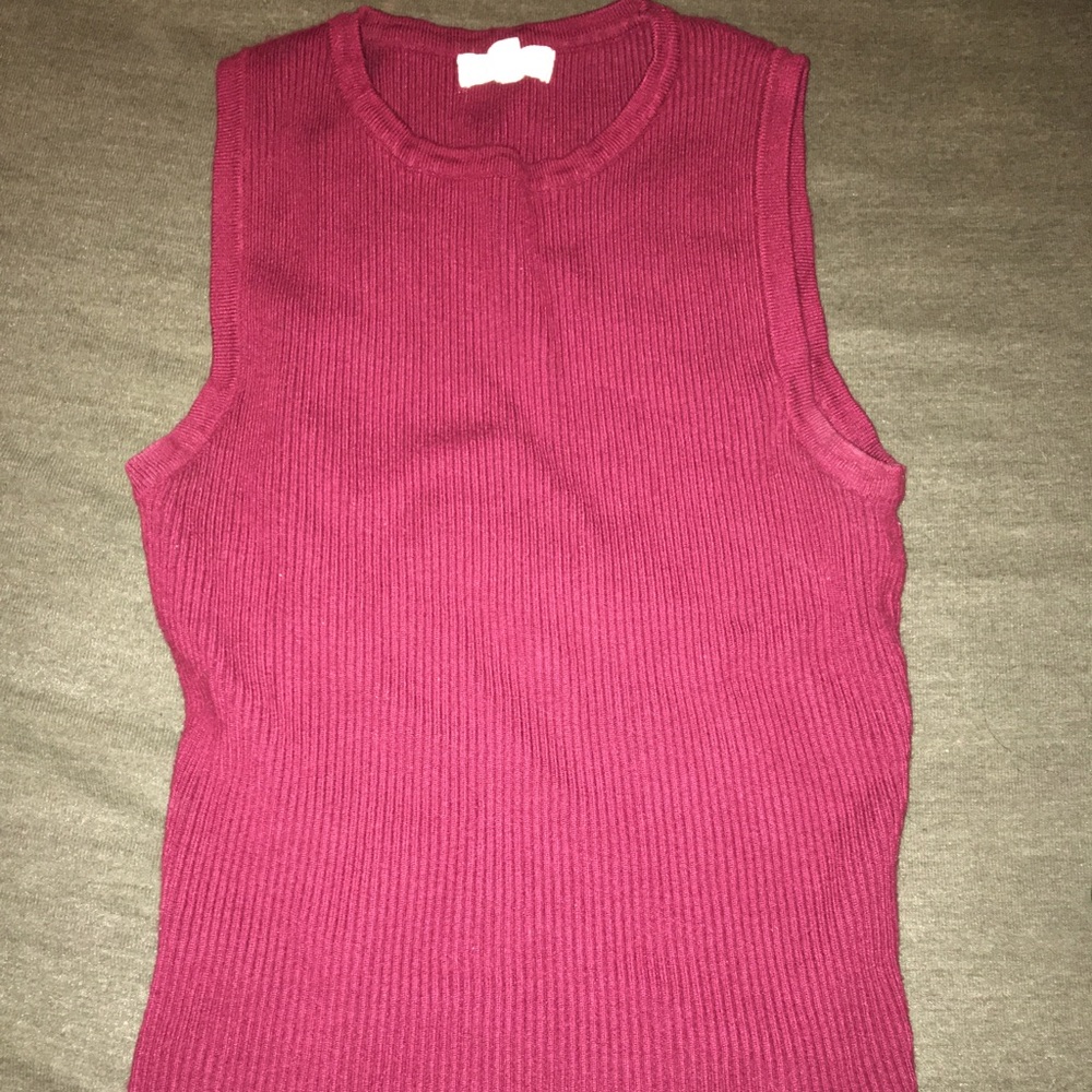 Burgundy top🖤